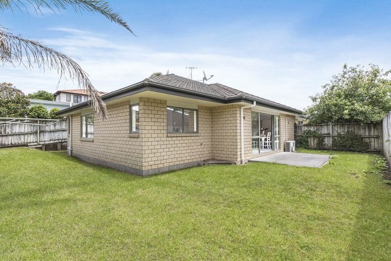 Photo of property in 36 Ranchod Terrace, Pukekohe, 2120