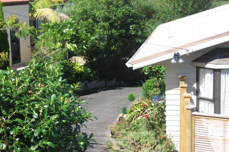 Photo of property in 2/93 Churchill Road, Murrays Bay, Auckland, 0630