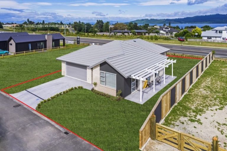 Photo of property in 15 Kara Place, Wharewaka, Taupo, 3330