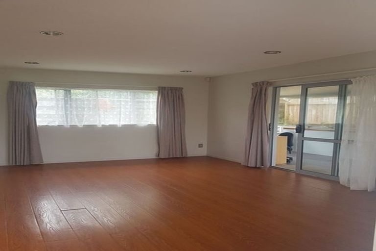 Photo of property in 9 Colum Place, Bucklands Beach, Auckland, 2014