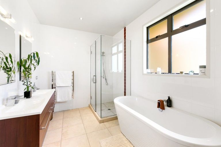 Photo of property in 278a Matua Road, Kumeu, 0891