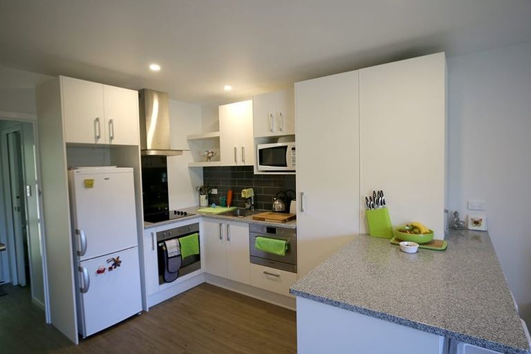 Photo of property in 30 Chartwell Avenue, Glenfield, Auckland, 0629