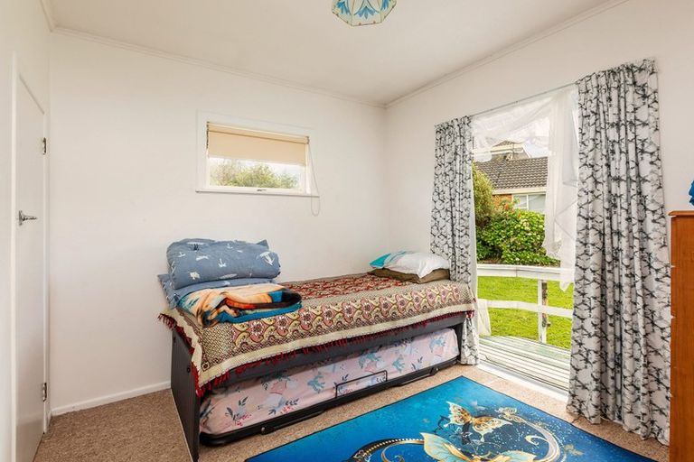 Photo of property in 12 Bannister Place, New Windsor, Auckland, 0600