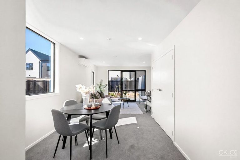 Photo of property in 10/130 Cambridge Terrace, Fairfield, Lower Hutt, 5011