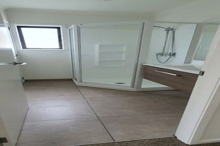 Photo of property in 5 Flounder Road, Hobsonville, Auckland, 0616