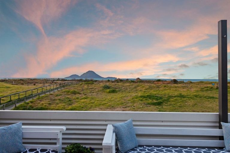 Photo of property in 5 Esplanade Rise, Coastlands, Whakatane, 3120