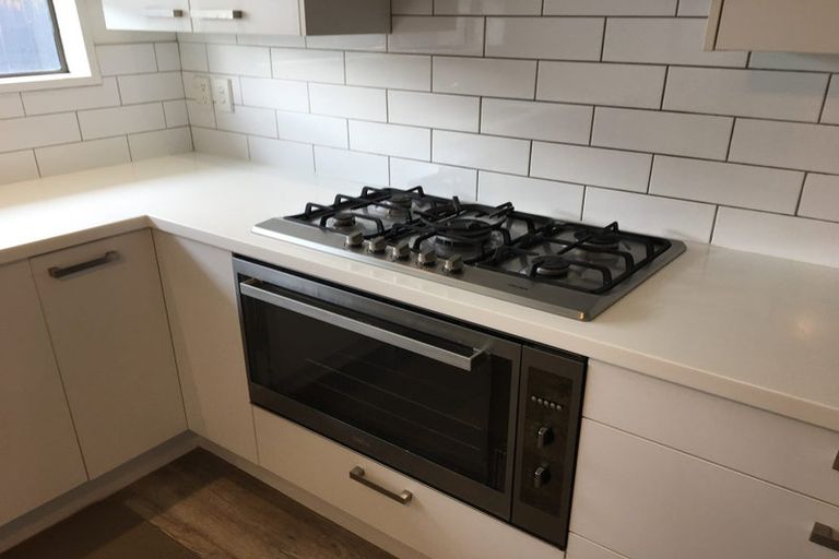 Photo of property in 2/99a Saint Martins Road, Saint Martins, Christchurch, 8022