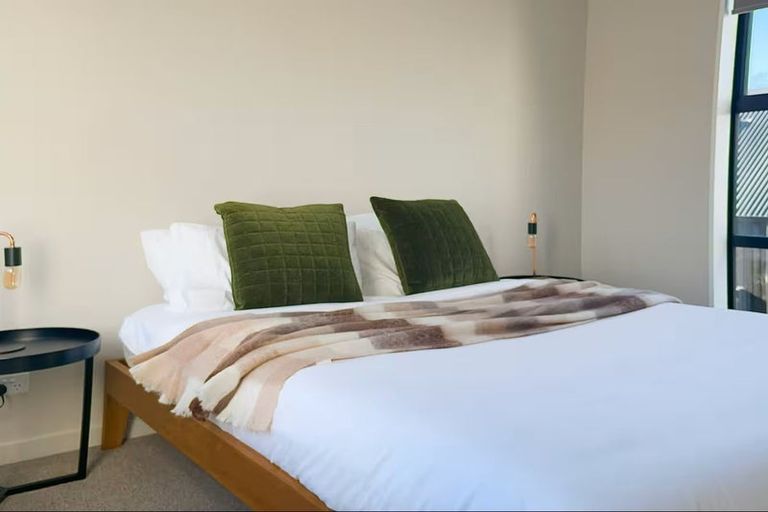 Photo of property in 2/10 Hurley Street, Christchurch Central, Christchurch, 8011