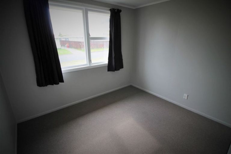 Photo of property in 14 Matata Place, Tokoroa, 3420