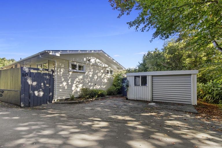 Photo of property in 10 Palm Grove, Belmont, Lower Hutt, 5010