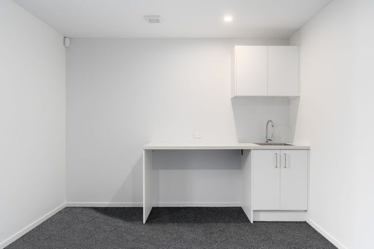 Photo of property in 2/40 Vagues Road, Northcote, Christchurch, 8052