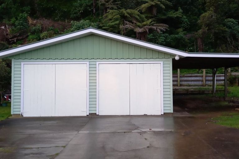 Photo of property in 714 Tararu Sh25 Road, Thames, 3500