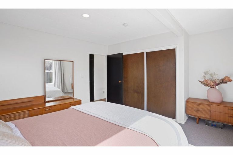 Photo of property in 66b Main North Road, Woodend, 7610