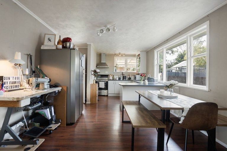 Photo of property in 22 Walsh Street, Forest Lake, Hamilton, 3200