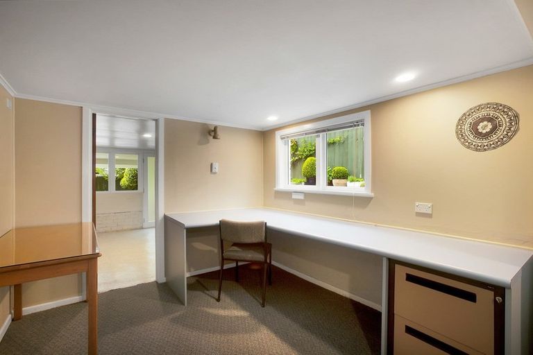 Photo of property in 9a Matata Street, Blockhouse Bay, Auckland, 0600