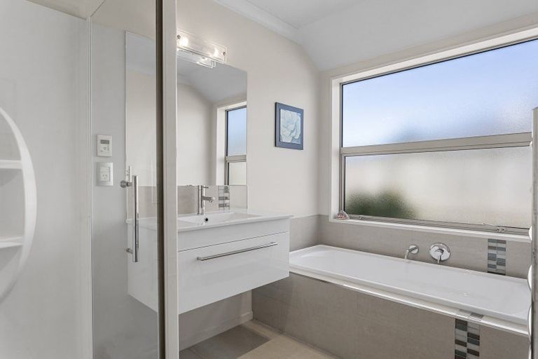 Photo of property in 22 Churchill Drive, Rangiora, 7400