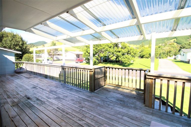 Photo of property in 17 Mako Avenue, Whiritoa, Whangamata, 3691