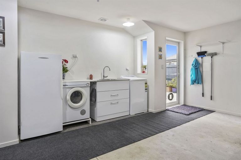 Photo of property in 10 Lawrence Drive, Rolleston, 7614