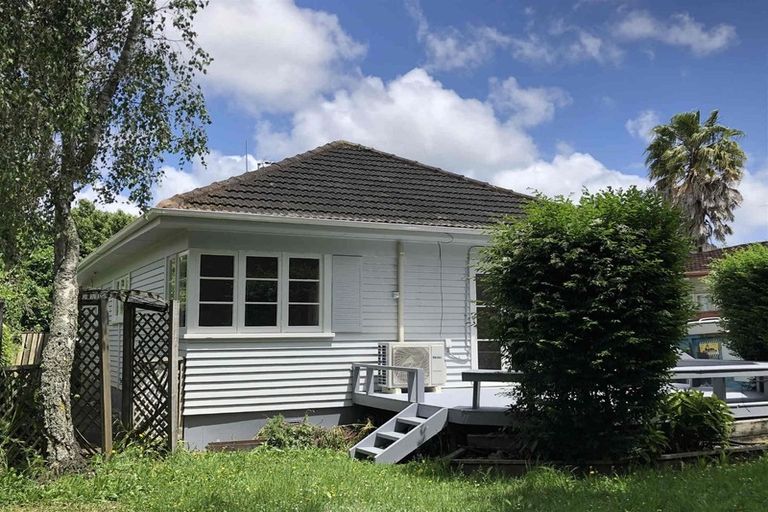 Photo of property in 67 Tiverton Road, Avondale, Auckland, 0600