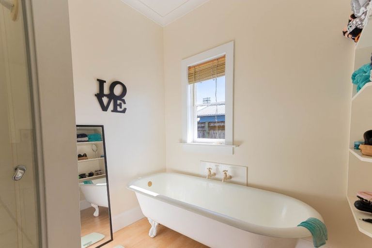 Photo of property in 75 Gonville Avenue, Gonville, Whanganui, 4501