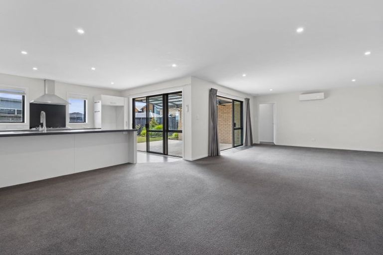 Photo of property in 30 Keston Crescent, Flagstaff, Hamilton, 3210