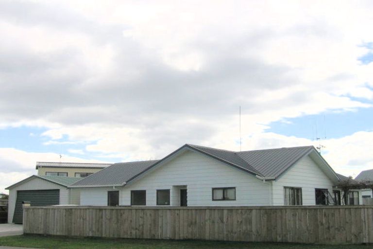 Photo of property in 134 Eversham Road, Mount Maunganui, 3116