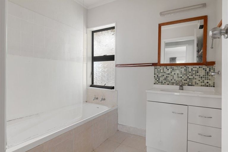 Photo of property in 11 Polstead Road, Stoke, Nelson, 7011