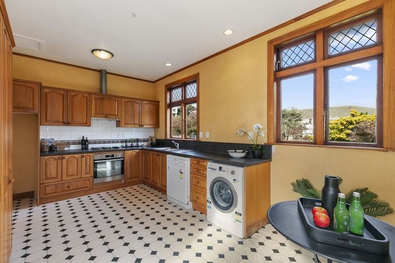 Photo of property in 71a Ira Street, Miramar, Wellington, 6022