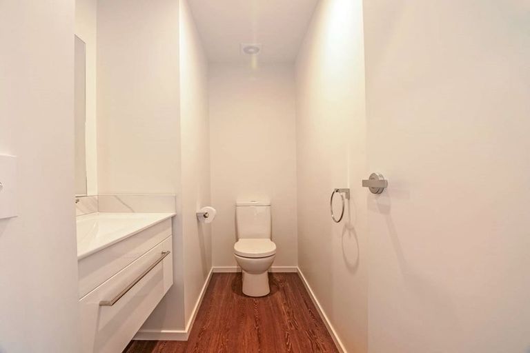 Photo of property in 12 Waenga Drive, Cromwell, 9310