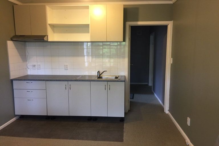 Photo of property in 87 Mountbatten Avenue, Hillcrest, Auckland, 0627