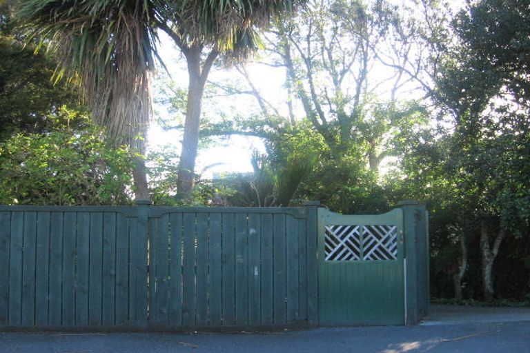 Photo of property in 8 Willoughby Street, Woburn, Lower Hutt, 5010