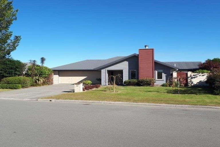 Photo of property in 17 Elm Drive, Rangiora, 7400