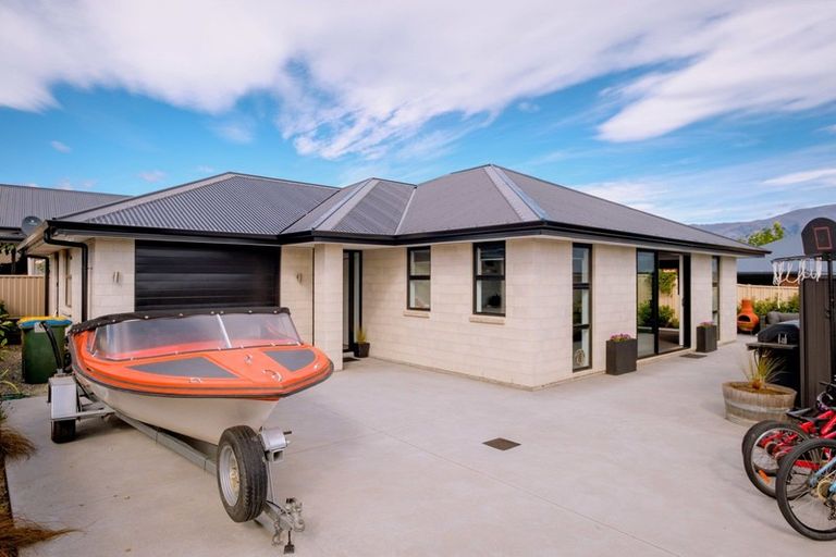 Photo of property in 7b Sunshine Court, Cromwell, 9310