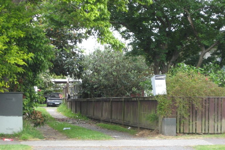 Photo of property in 1/50 Airfield Road, Takanini, 2112