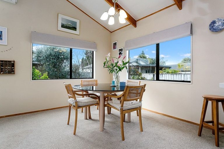 Photo of property in 171a Williams Street, Cambridge, 3434