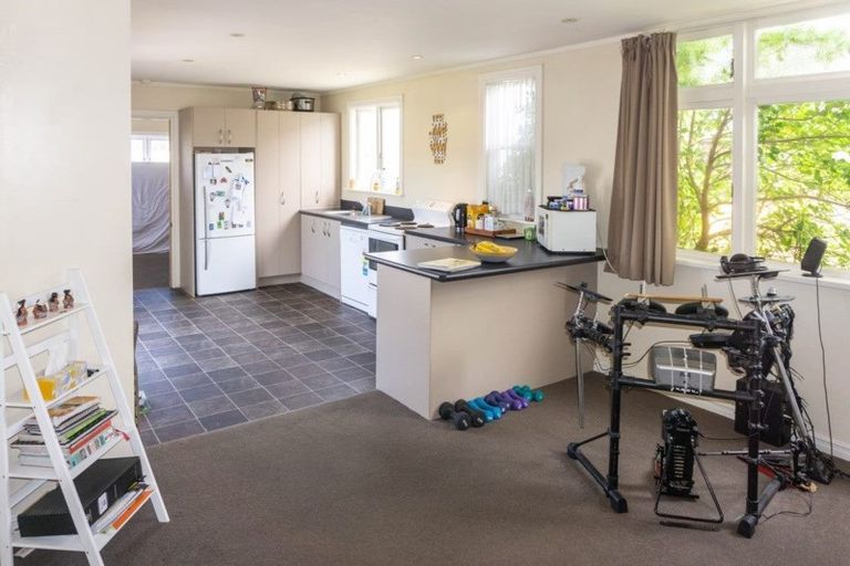 Photo of property in 77 Richardson Street, Saint Kilda, Dunedin, 9012