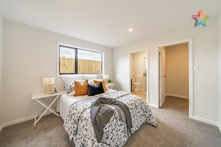 Photo of property in 124a Molesworth Street, Taita, Lower Hutt, 5011