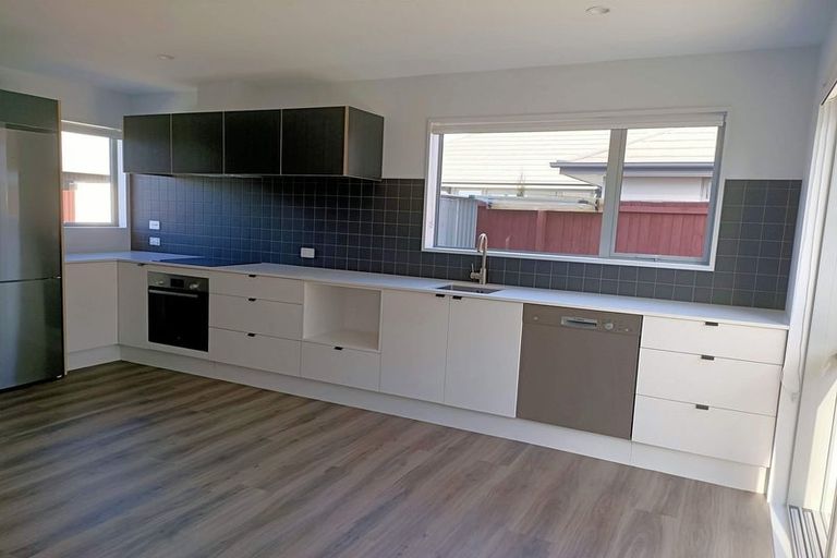 Photo of property in 4/24 Heywood Terrace, Richmond, Christchurch, 8013