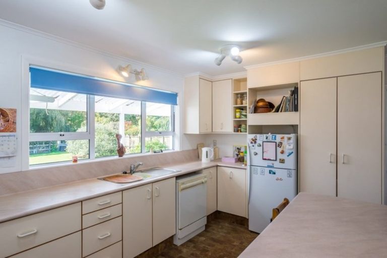 Photo of property in 14 Rata Road, Raumati Beach, Paraparaumu, 5032