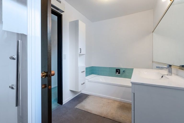 Photo of property in 33 Butler Street, Opawa, Christchurch, 8023