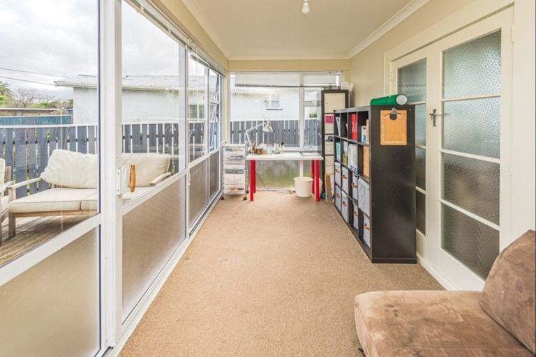 Photo of property in 51 Maxwell Avenue, Durie Hill, Whanganui, 4500