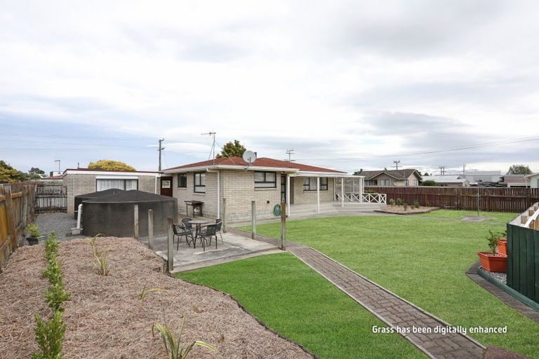 Photo of property in 7 Cemetery Road, Sanson, 4817
