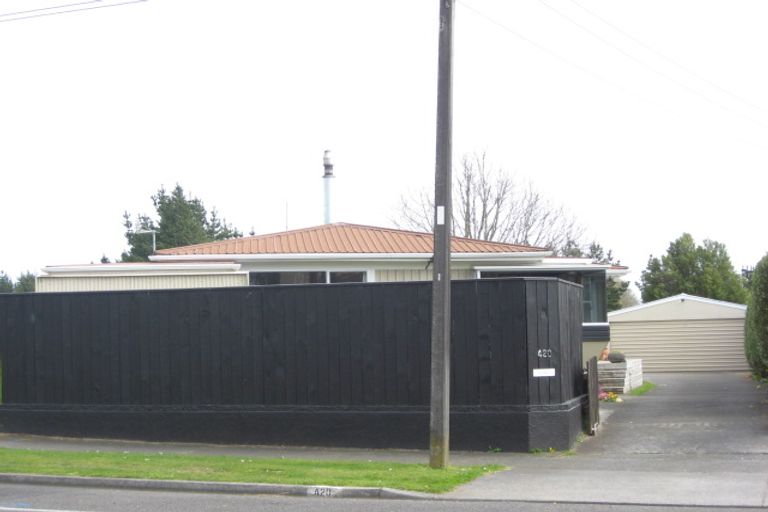 Photo of property in 420 Carrington Street, Upper Vogeltown, New Plymouth, 4310