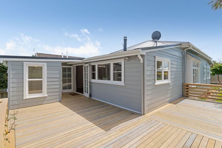 Photo of property in 15 Tararua Street, Masterton, 5810
