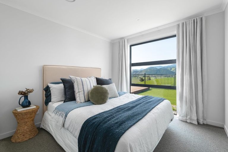 Photo of property in 49 Katania Heights, Brightwater, 7022