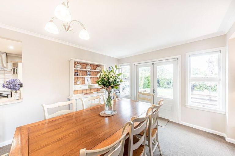 Photo of property in 21 Greenwood Close, Mairehau, Christchurch, 8013