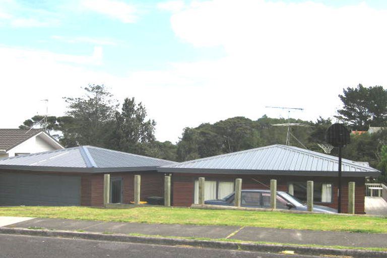 Photo of property in 4 Sapphire Place, Bayview, Auckland, 0629