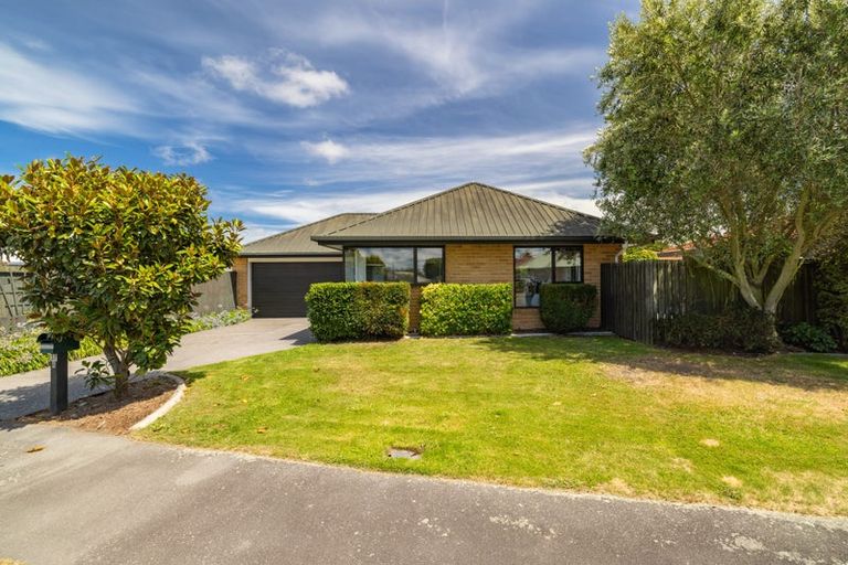 Photo of property in 1/37 Kildare Street, Northwood, Christchurch, 8051