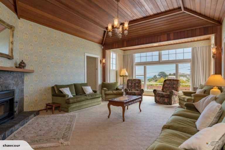 Photo of property in 12 Whanake Street, Titahi Bay, Porirua, 5022