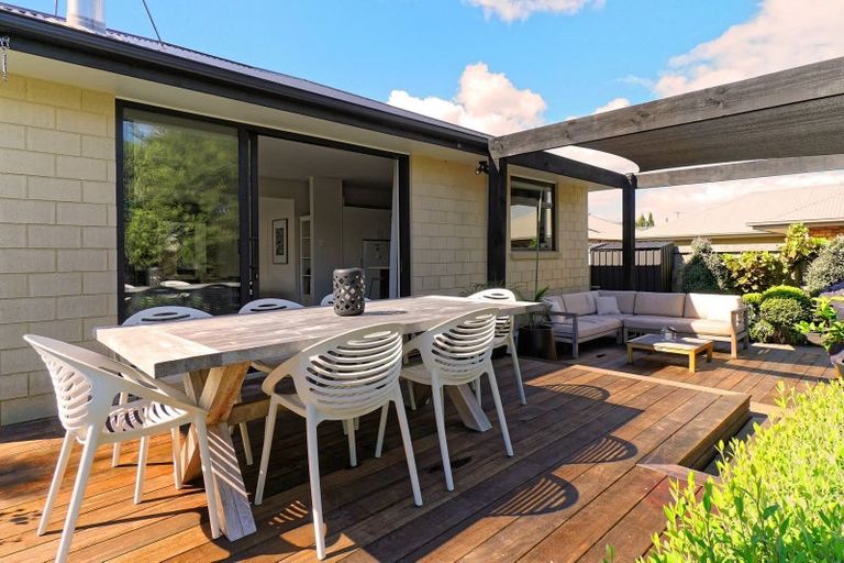 Photo of property in 45 Diamond Avenue, Spreydon, Christchurch, 8024